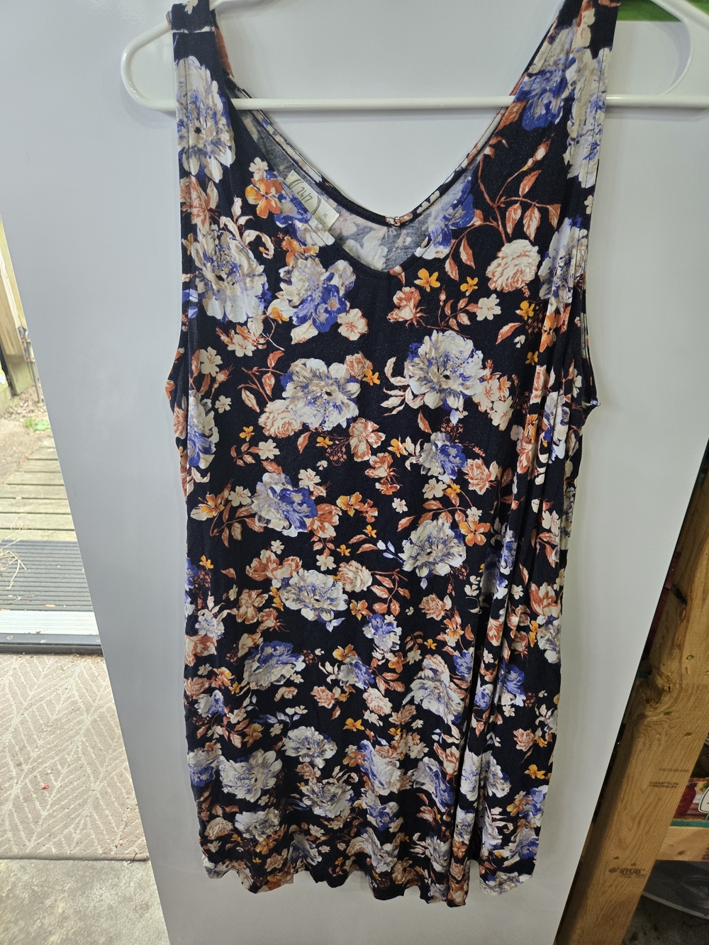 Floral V-Neck Sleeveless Dress - Black with Blue & Orange Flowers XL